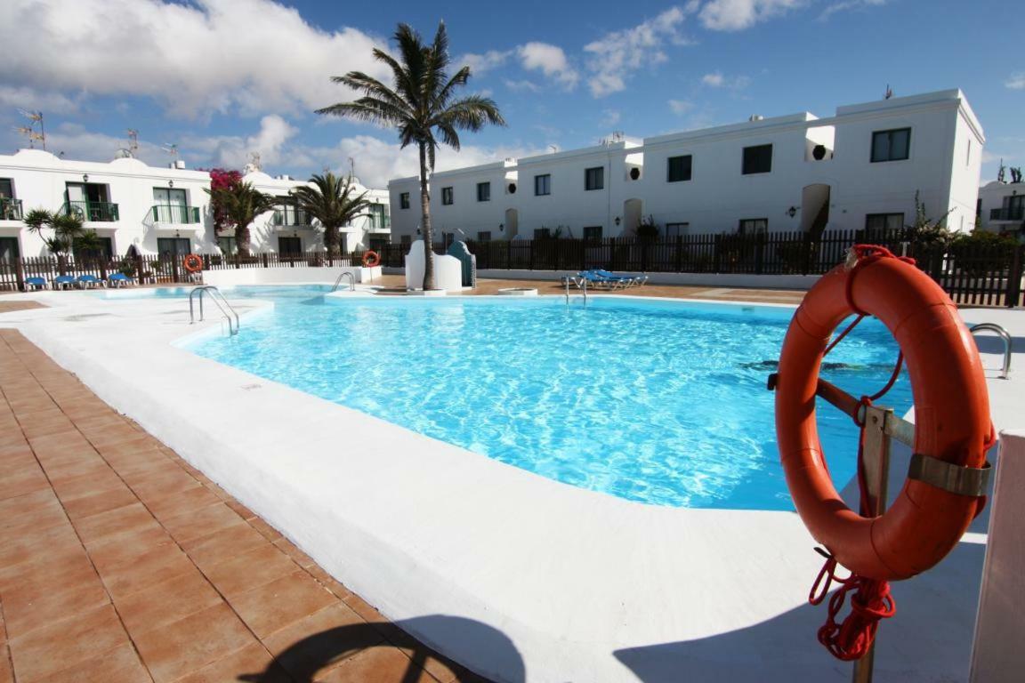 La Perla De S.Valentin Apartment Corralejo Exterior photo